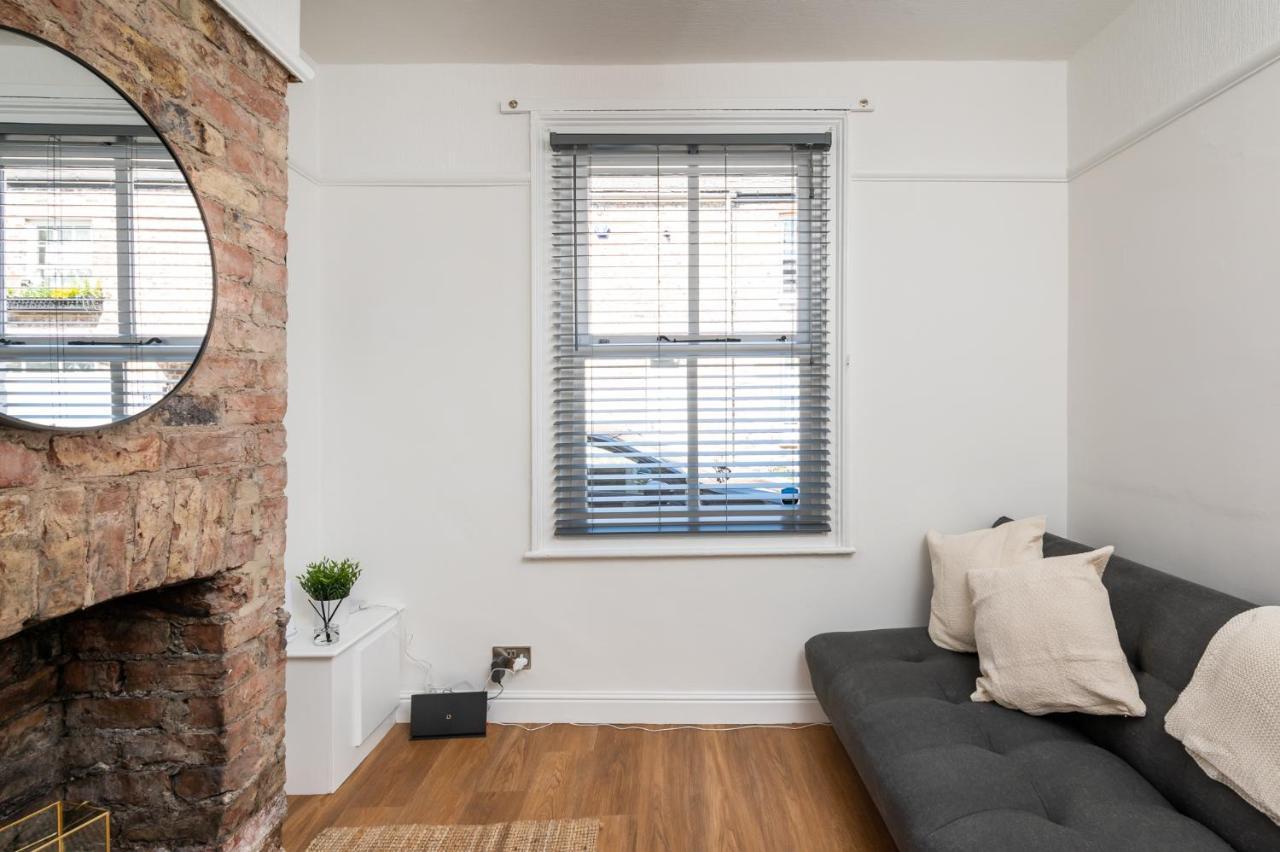 Stylish, Centrally Located Terrace - Pass The Key York Zewnętrze zdjęcie
