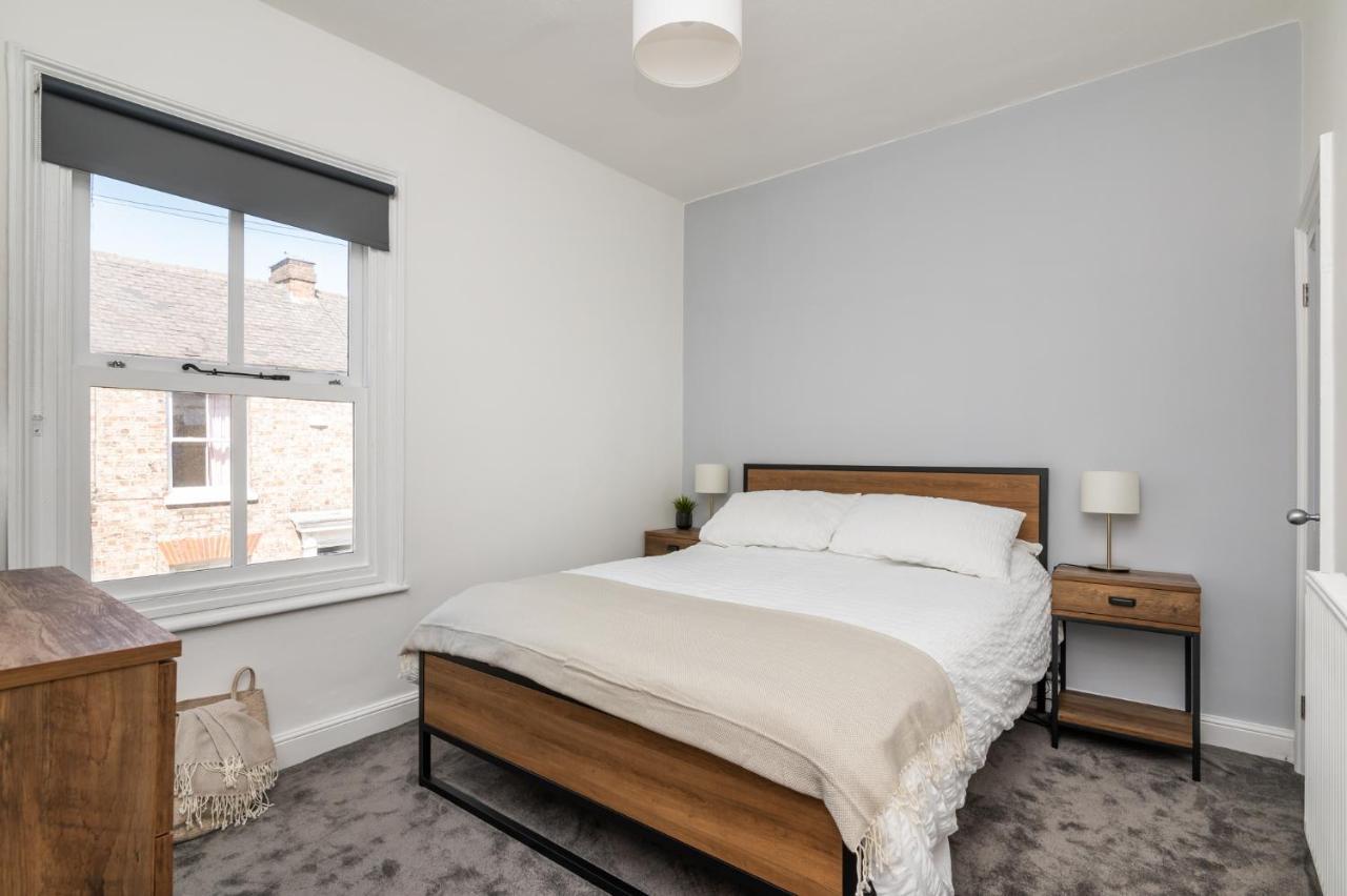 Stylish, Centrally Located Terrace - Pass The Key York Zewnętrze zdjęcie