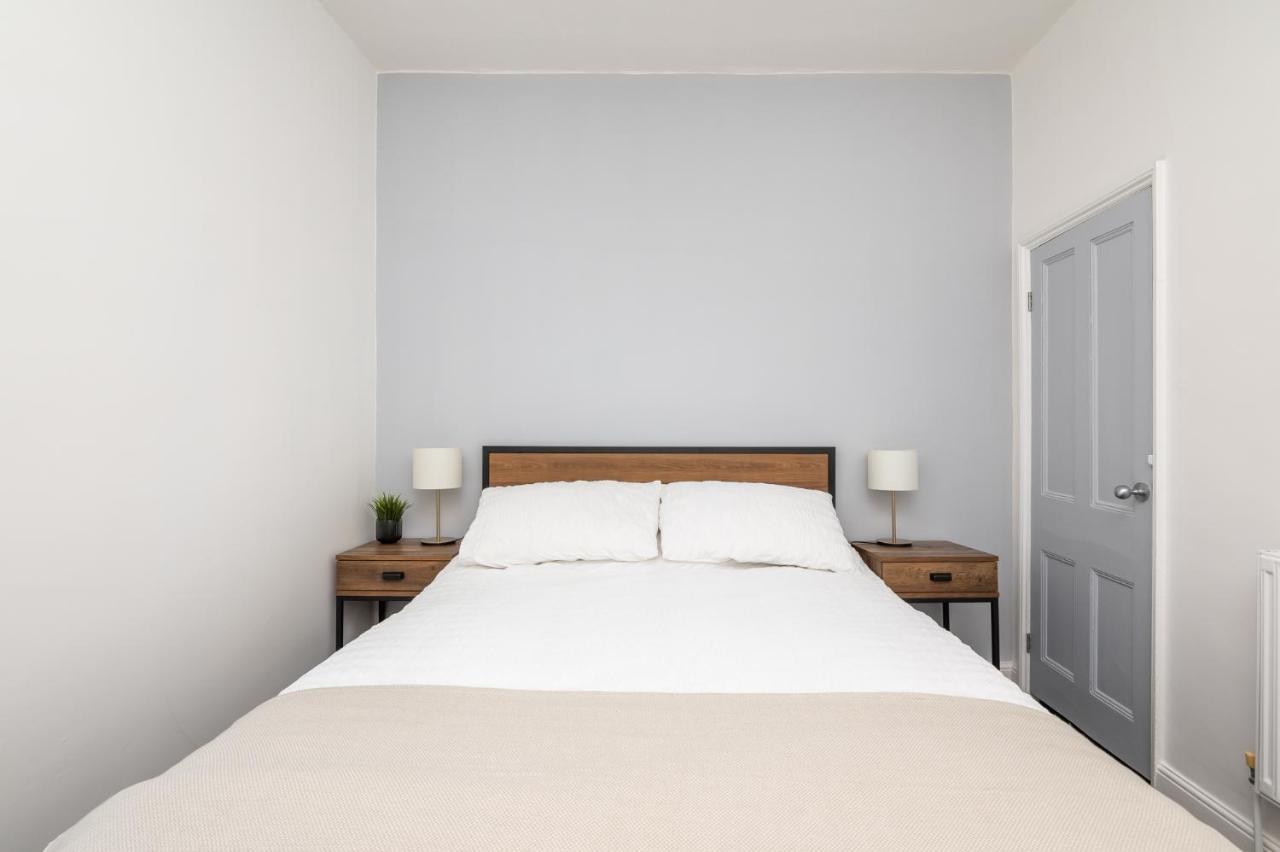 Stylish, Centrally Located Terrace - Pass The Key York Zewnętrze zdjęcie